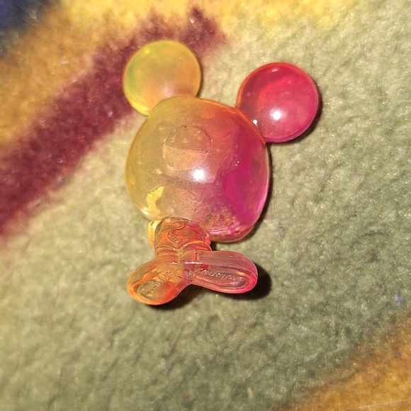 Disney Doorables Series 11 Special Edition Mickey Mouse - Picture 2 of 2